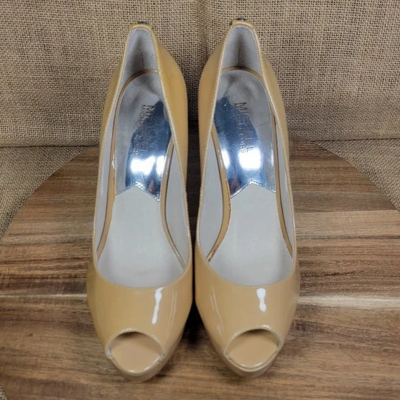Michael Kors Peep Toe Platform Heels Nude Patent Leather Pumps Women's 9M - Picture 3 of 11